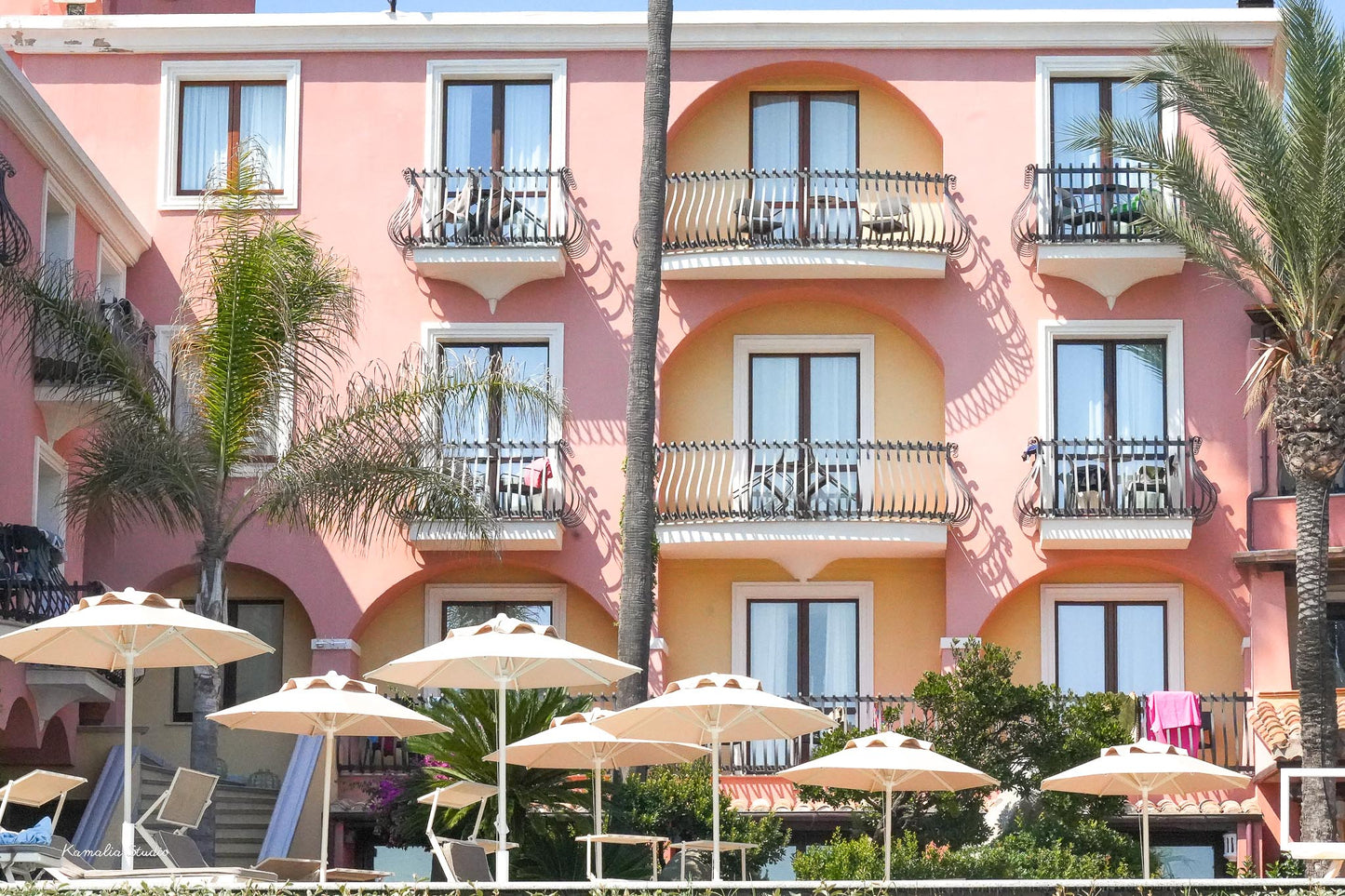 Alessa Landscape Wall Art Print